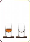 LSA - WHISKY, "Islay Shotglas 80ml - klar mit Nussbaumuntersetzer WH05" 2 Schnapsgläser und 2 Untersetzer (G1213-03-301)